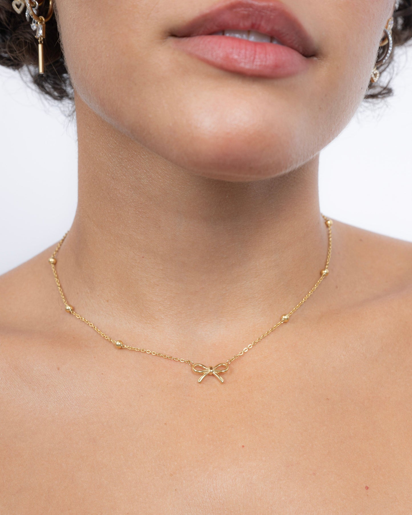 Ribbon Necklace