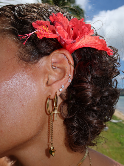 Tear Drop Link Flatback Stud