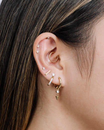 Classic Bar Flatback Stud